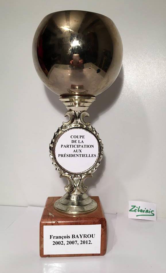 « Coupe de la participation aux Présidentielles » – objet rigolo du dimanche N*198