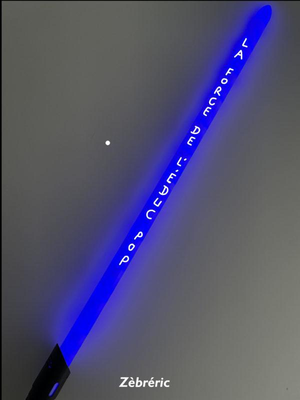« La force de l’Educ pop » objet rigolo du dimanche – pièce N*349 du #petitmuseerigolo –  cadeau pour un jeune chevalier de l’éducation populaire ! #éducationpopulaire