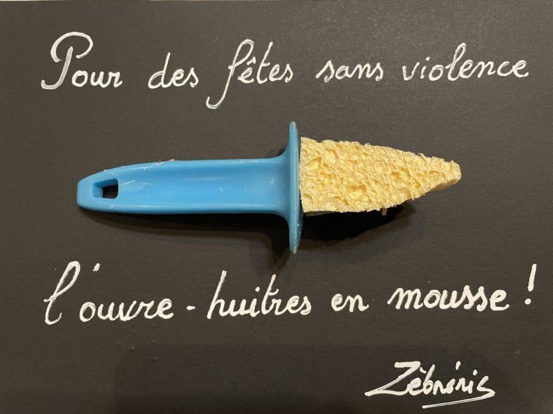 « Réveillon sans violence » objet rigolo du dimanche N*411 du #petitmuséerigolo de #zèbréric Joyeux Noël à tous ! #noël2023 #joyeuxnoel #joyeusesfetes #huîtres #humour