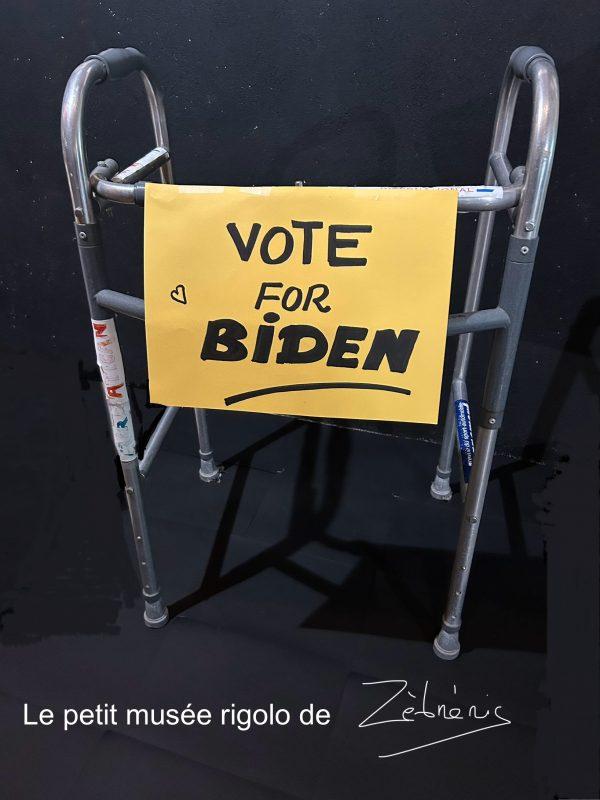 « Vote for Biden 2024 -2028 » objet rigolo du dimanche N*426 du #petitmuséerigolo de #zèbréric #Biden #BidenHarris2024 #american